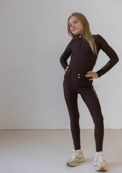 Junior Cara Hybrid - Espresso 11 Junior Cara Hybrid - Espresso -Black Heart Equestrian Store 792A1099