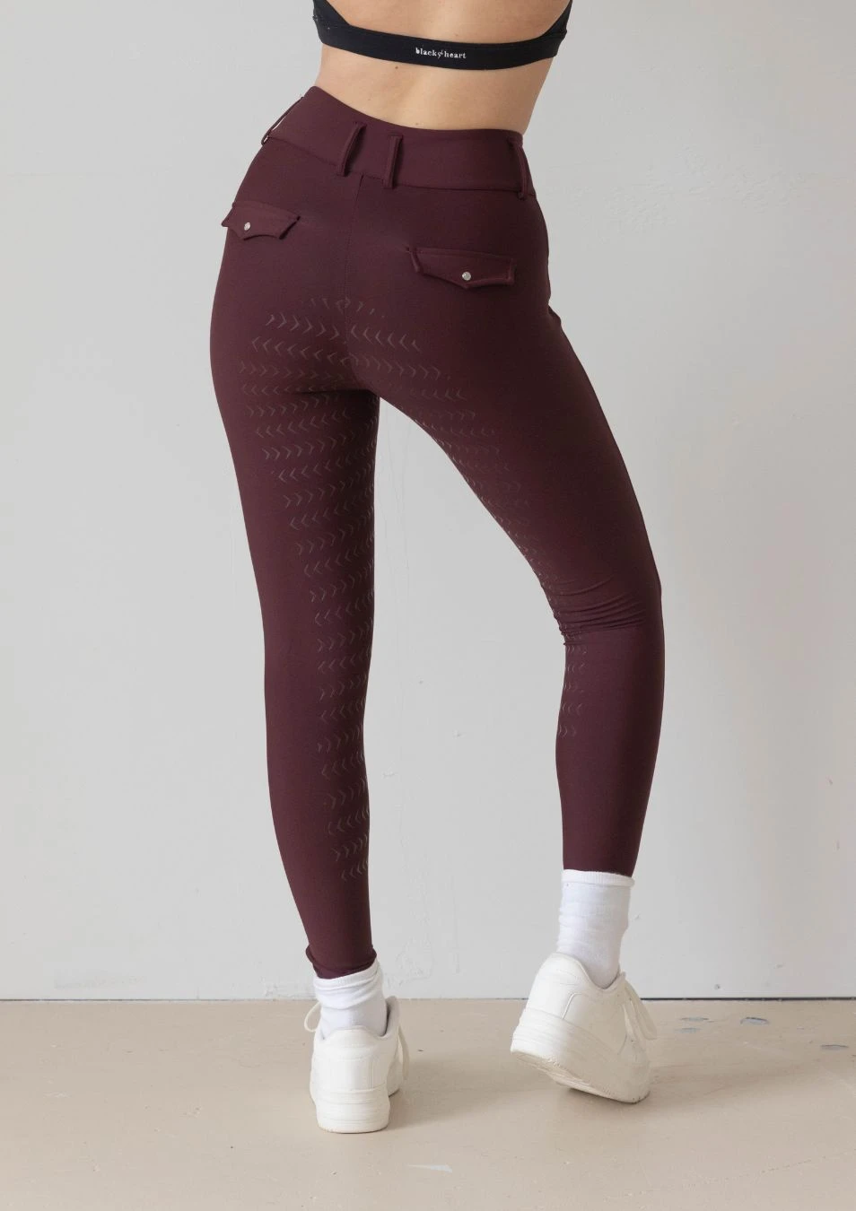 Cara Hybrid - Cranberry 4 Cara Hybrid - Cranberry - Image 2