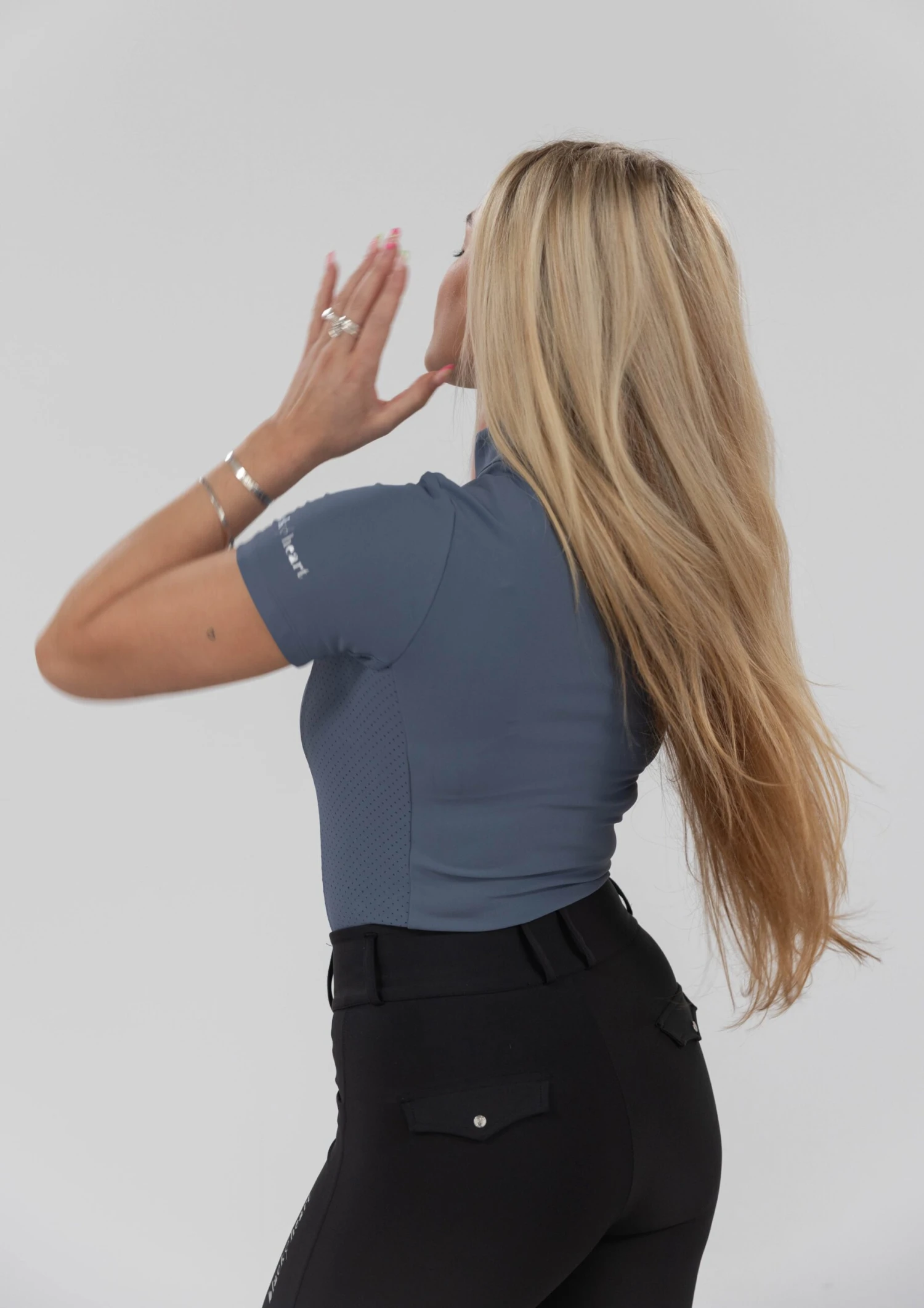 AirTec Short Sleeve Base Layer - Metal 4 AirTec Short Sleeve Base Layer - Metal - Image 2