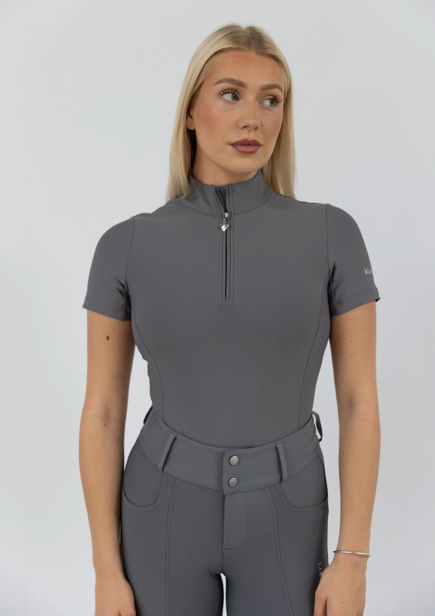 AirTec Short Sleeve Base Layer - Pebble 2 AirTec Short Sleeve Base Layer - Pebble