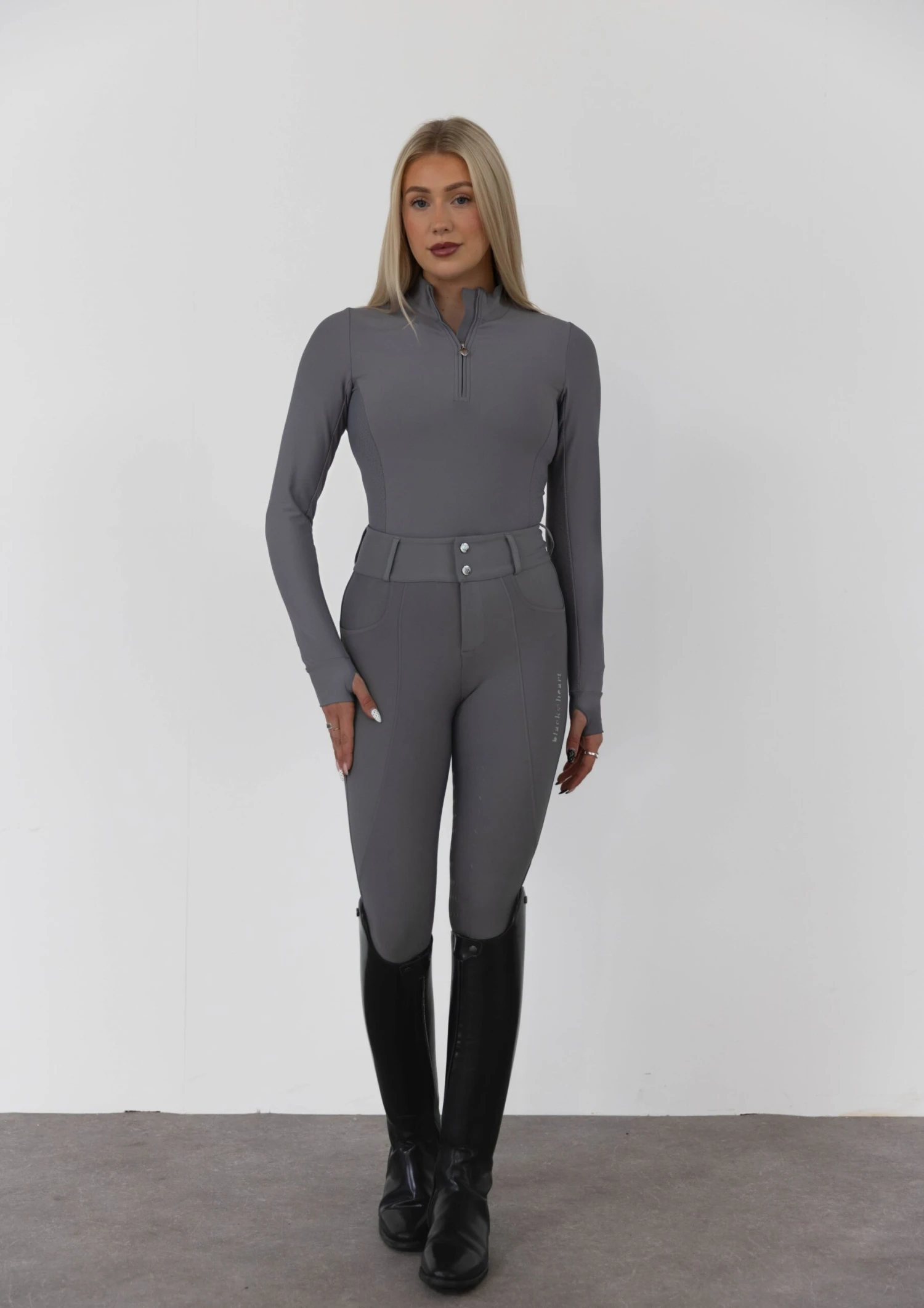 AirTec Base Layer - Pebble 7 AirTec Base Layer - Pebble - Image 5